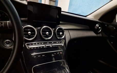 Mercedes-Benz C-Класс, 2019 год, 2 900 000 рублей, 4 фотография