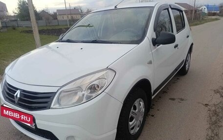 Renault Sandero I, 2012 год, 360 000 рублей, 3 фотография