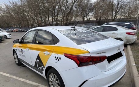 Hyundai Solaris II рестайлинг, 2021 год, 1 099 000 рублей, 4 фотография