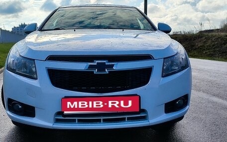 Chevrolet Cruze II, 2012 год, 860 000 рублей, 3 фотография