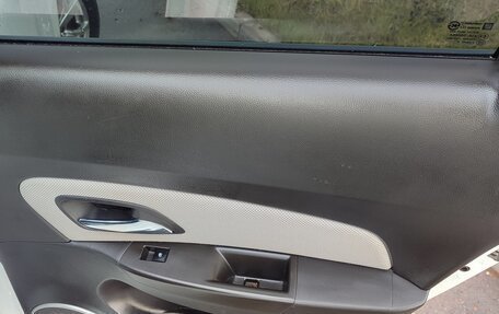 Chevrolet Cruze II, 2012 год, 860 000 рублей, 17 фотография