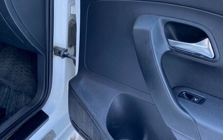 Volkswagen Polo VI (EU Market), 2012 год, 685 000 рублей, 17 фотография