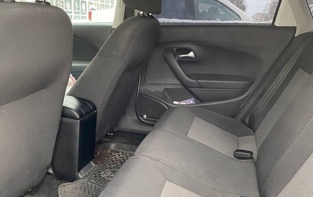 Volkswagen Polo VI (EU Market), 2012 год, 685 000 рублей, 25 фотография