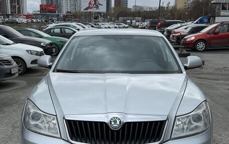 Skoda Octavia, 2011 год, 800 000 рублей, 2 фотография