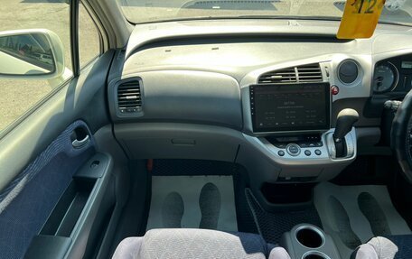 Honda Stream II, 2009 год, 1 279 000 рублей, 19 фотография