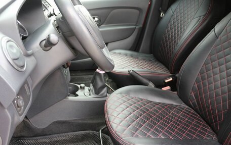 Renault Sandero II рестайлинг, 2015 год, 870 000 рублей, 13 фотография