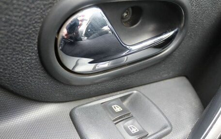 Renault Sandero II рестайлинг, 2015 год, 870 000 рублей, 12 фотография