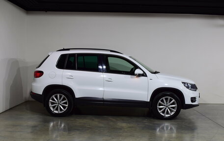 Volkswagen Tiguan I, 2016 год, 1 389 000 рублей, 6 фотография