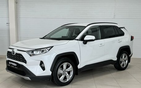 Toyota RAV4, 2021 год, 3 500 000 рублей, 3 фотография