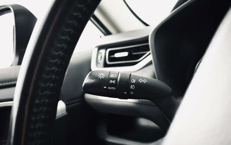 Toyota RAV4, 2021 год, 3 500 000 рублей, 13 фотография