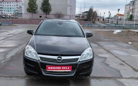 Opel Astra H, 2011 год, 750 000 рублей, 1 фотография