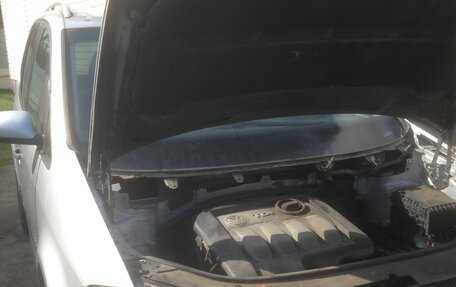 Volkswagen Touran III, 2008 год, 515 000 рублей, 10 фотография