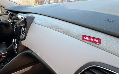 Renault Talisman, 2017 год, 1 760 000 рублей, 13 фотография