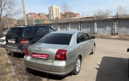 Toyota Avensis III рестайлинг, 2003 год, 500 000 рублей, 2 фотография