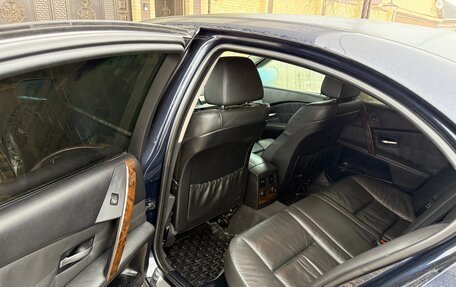 BMW 5 серия, 2006 год, 1 000 000 рублей, 8 фотография