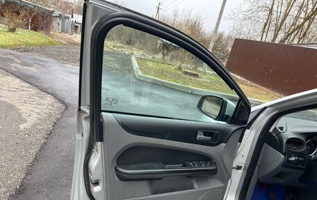 Ford Focus II рестайлинг, 2008 год, 330 000 рублей, 23 фотография