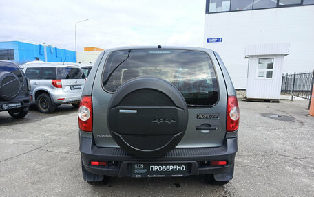 Chevrolet Niva I рестайлинг, 2017 год, 730 000 рублей, 7 фотография