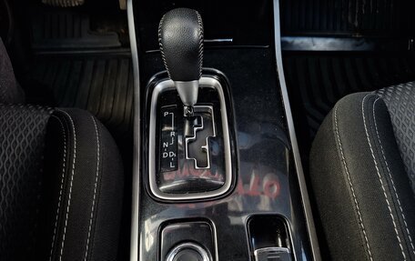 Mitsubishi Outlander III рестайлинг 3, 2018 год, 2 215 000 рублей, 14 фотография