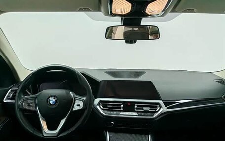 BMW 3 серия, 2021 год, 2 704 000 рублей, 9 фотография