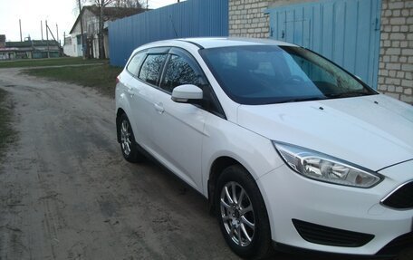 Ford Focus III, 2015 год, 850 000 рублей, 3 фотография