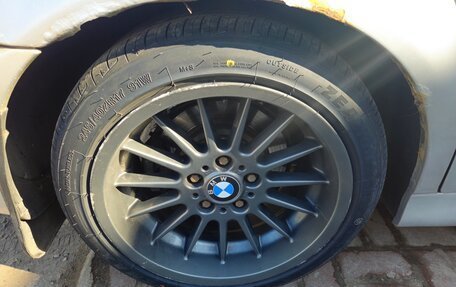 BMW 5 серия, 2002 год, 600 000 рублей, 15 фотография