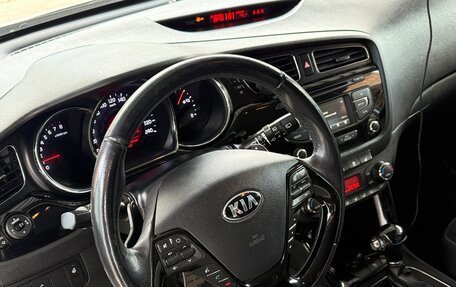 KIA cee'd III, 2014 год, 1 300 000 рублей, 22 фотография