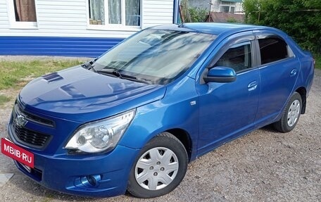 Chevrolet Cobalt II, 2013 год, 599 000 рублей, 2 фотография