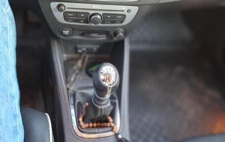 Renault Fluence I, 2013 год, 800 000 рублей, 8 фотография