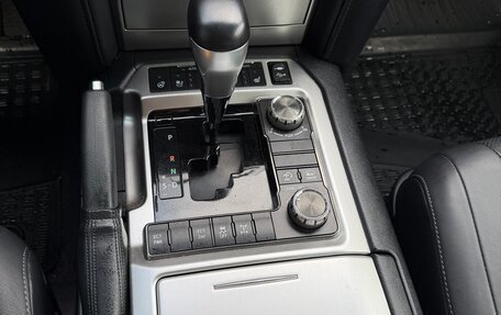 Toyota Land Cruiser 200, 2015 год, 6 500 000 рублей, 14 фотография