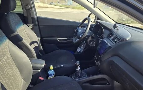 KIA Rio III рестайлинг, 2012 год, 800 000 рублей, 9 фотография