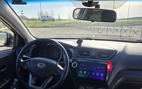 KIA Rio III рестайлинг, 2012 год, 800 000 рублей, 18 фотография