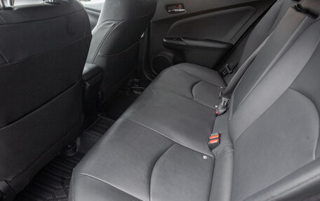 Toyota Prius IV XW50, 2016 год, 1 553 000 рублей, 17 фотография