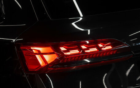 Audi Q7, 2025 год, 15 990 000 рублей, 40 фотография