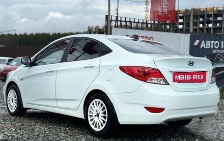 Hyundai Solaris II рестайлинг, 2011 год, 719 000 рублей, 5 фотография
