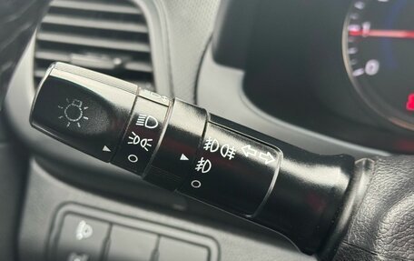 Hyundai Solaris II рестайлинг, 2011 год, 719 000 рублей, 19 фотография