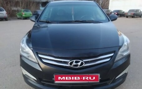 Hyundai Solaris II рестайлинг, 2016 год, 965 000 рублей, 1 фотография