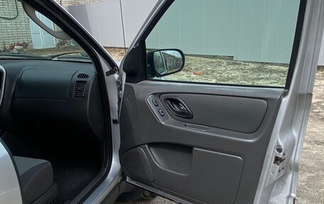 Ford Escape II, 2005 год, 520 000 рублей, 7 фотография