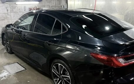 Toyota Camry, 2024 год, 3 900 000 рублей, 4 фотография