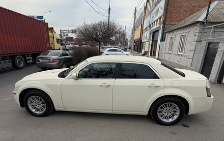 Chrysler 300C II, 2008 год, 330 000 рублей, 2 фотография