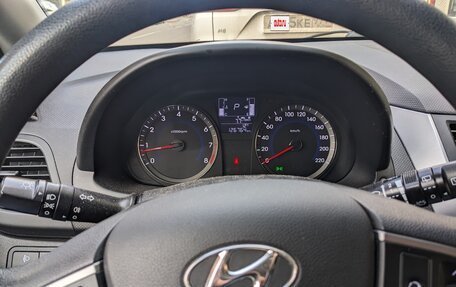 Hyundai Solaris II рестайлинг, 2016 год, 1 320 000 рублей, 7 фотография