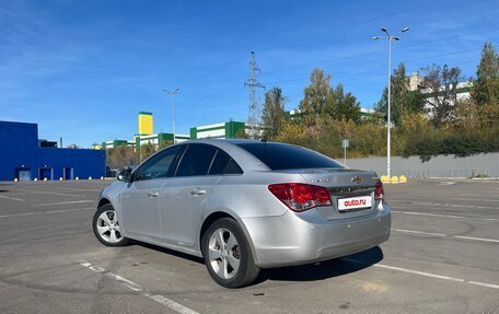 Chevrolet Cruze II, 2011 год, 650 000 рублей, 6 фотография