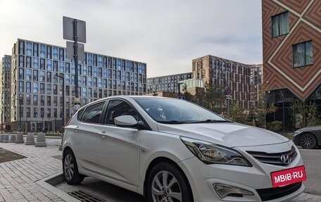 Hyundai Solaris II рестайлинг, 2016 год, 1 320 000 рублей, 3 фотография