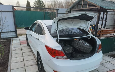 Hyundai Solaris II рестайлинг, 2013 год, 780 000 рублей, 5 фотография