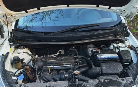 Hyundai Solaris II рестайлинг, 2013 год, 780 000 рублей, 13 фотография