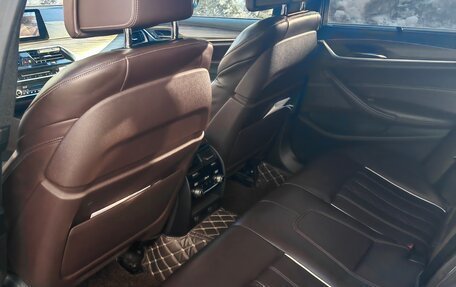 BMW 5 серия, 2019 год, 5 300 000 рублей, 16 фотография