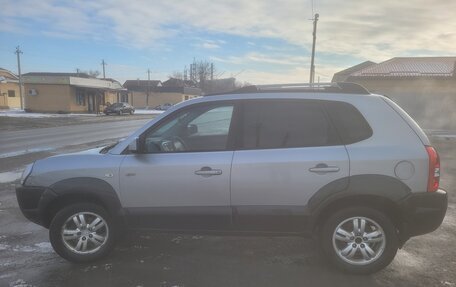 Hyundai Tucson III, 2007 год, 590 000 рублей, 3 фотография