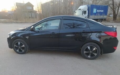 Hyundai Solaris II рестайлинг, 2016 год, 965 000 рублей, 3 фотография