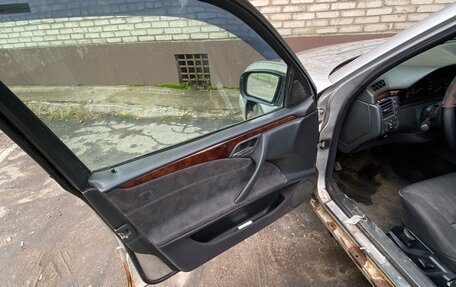 Mercedes-Benz E-Класс, 1999 год, 160 000 рублей, 8 фотография