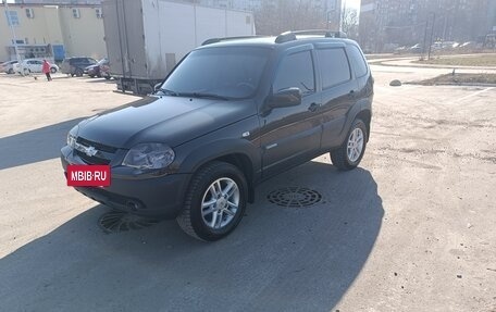 Chevrolet Niva I рестайлинг, 2013 год, 690 000 рублей, 4 фотография