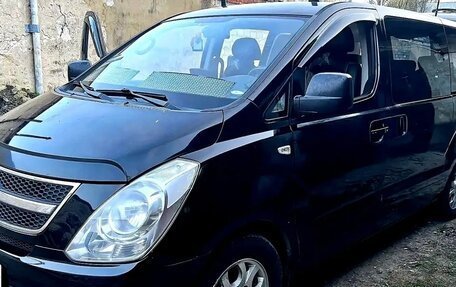 Hyundai Grand Starex Grand Starex I рестайлинг 2, 2009 год, 1 350 000 рублей, 4 фотография